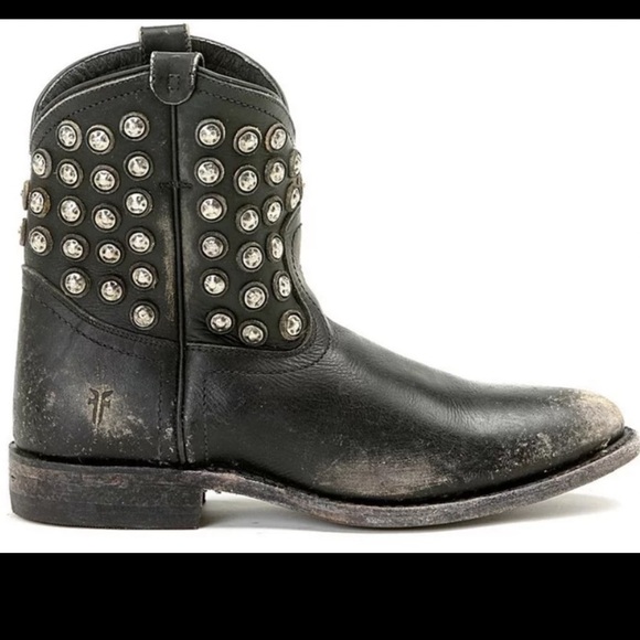 Frye Wyatt Disc Studded Ankle Boot - Picture 5 of 11